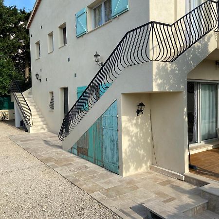 2 Pieces En Rdjardin Avec 2 Grands Terrasses Apartment อองทีบส์ ภายนอก รูปภาพ